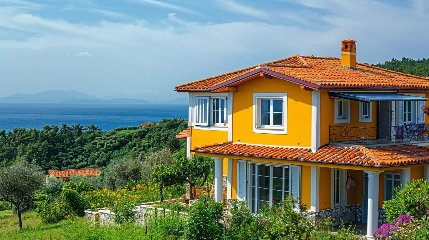The Best Seasons to Buy Vacation Properties in Tourist Destinations