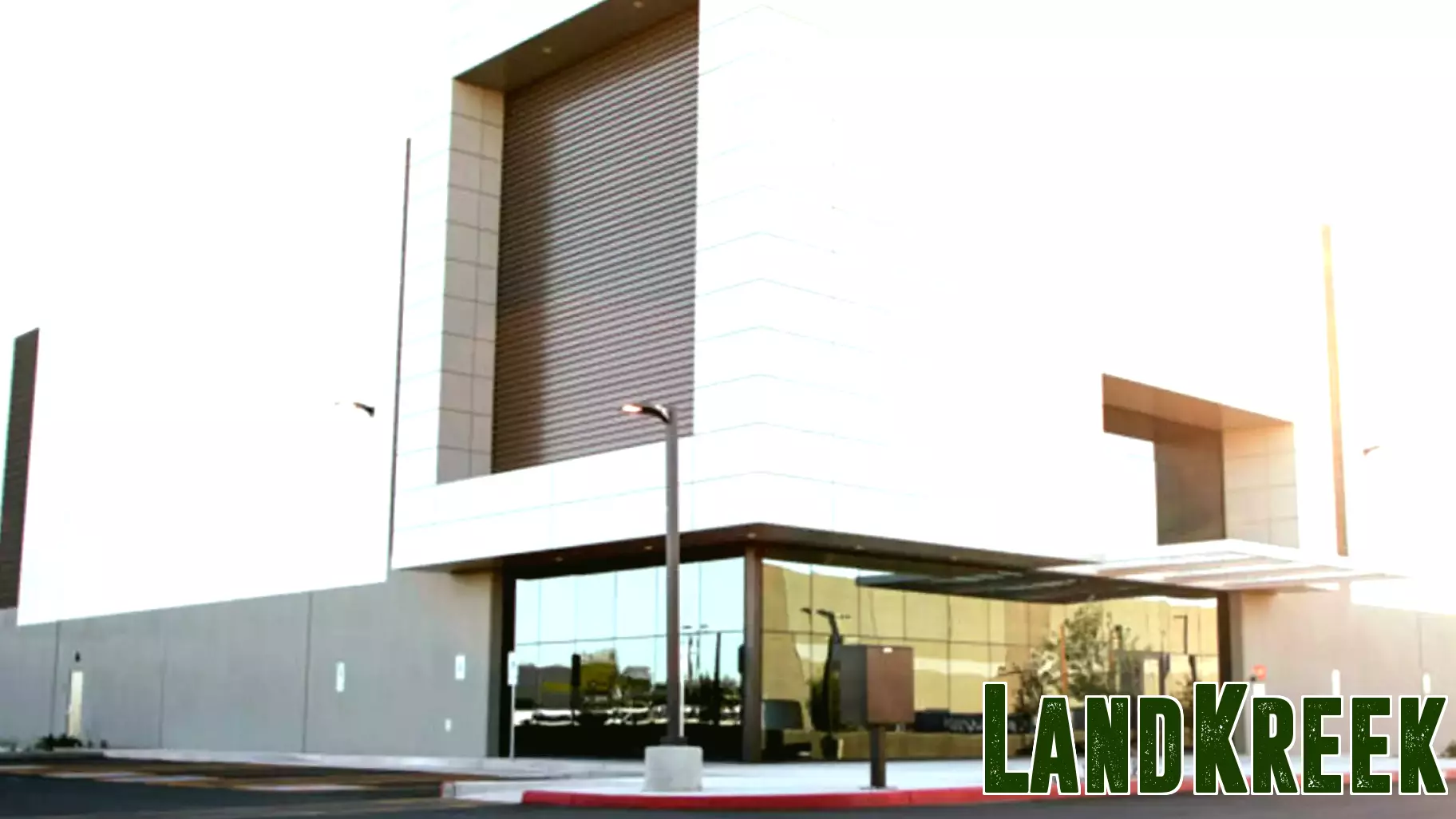 Surge in Vacancies Hits Commercial Real Estate in the Valley