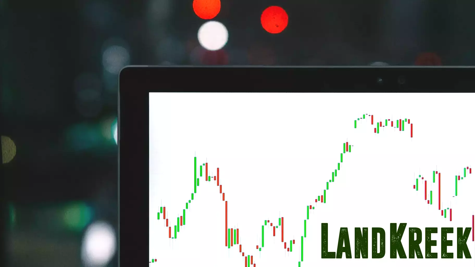Understanding the Current Housing Market: Insights from Economic Experts