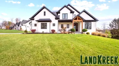 Luxurious Custom Home Listed for Sale in Symmes Township at $1.59 Million