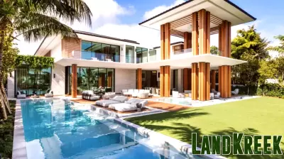 Luxurious Waterfront Estate in Palm Beach Gardens Redefines Resort Living